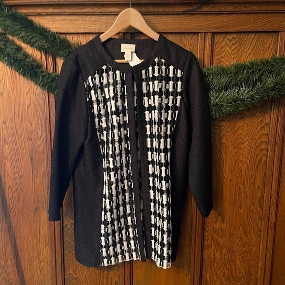 CHICO’s (size 1/med) 3/4 black & white pattern blazer/jacket/coat black/white. - Picture 2 of 12